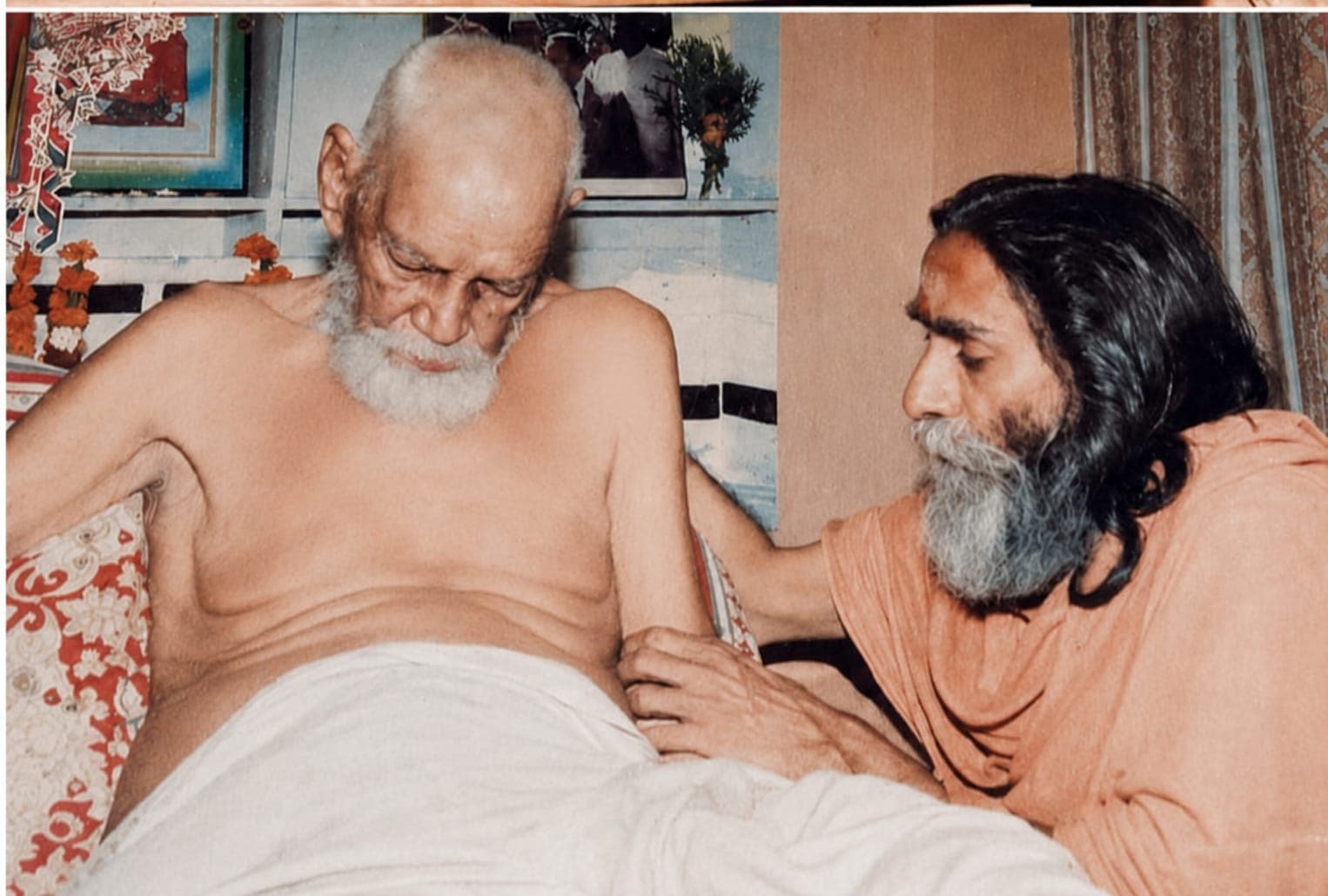आश्रम गैलरी छवि 1
