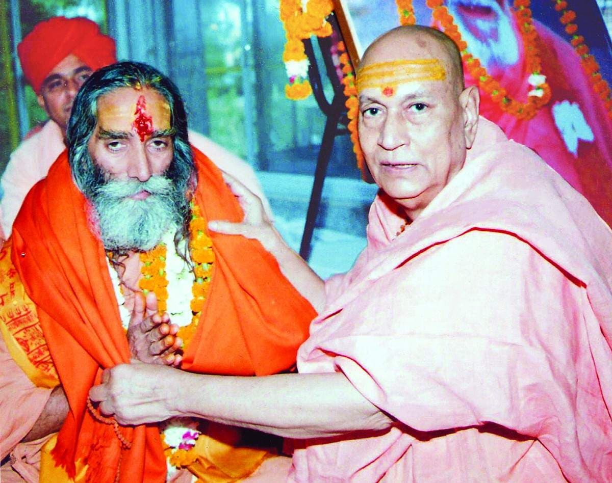 पीठाधीश्वर पद ग्रहण